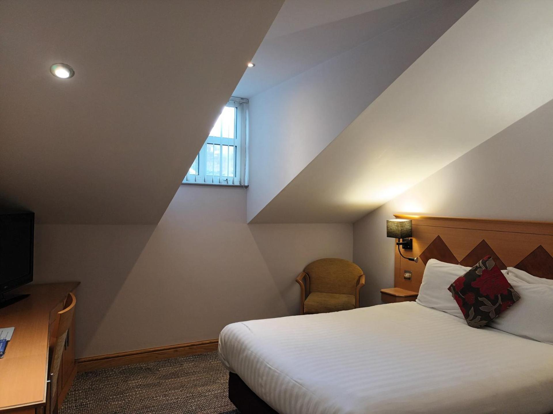 Corn Mill Lodge Hotel Leeds  Esterno foto