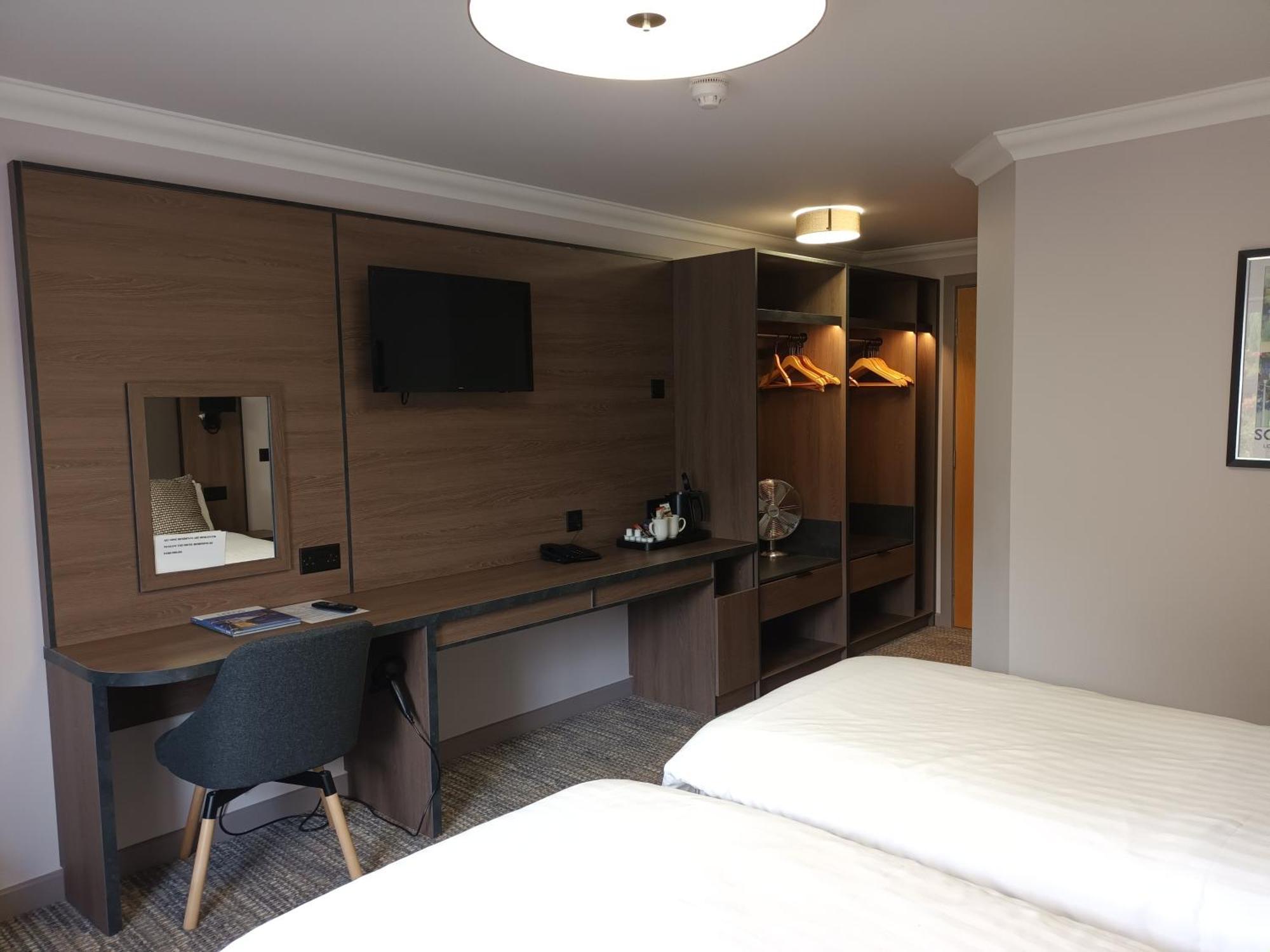 Corn Mill Lodge Hotel Leeds  Esterno foto