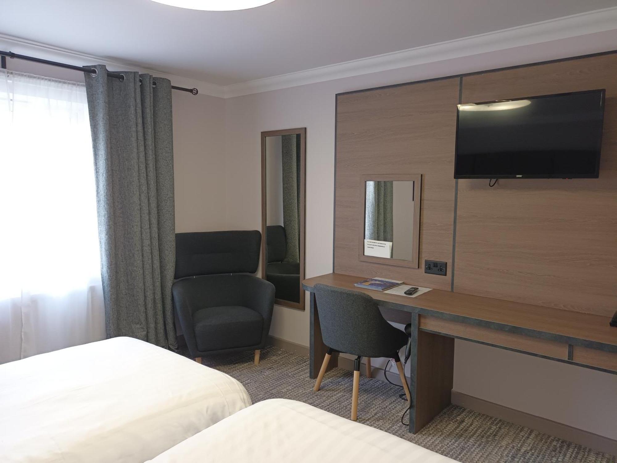 Corn Mill Lodge Hotel Leeds  Esterno foto