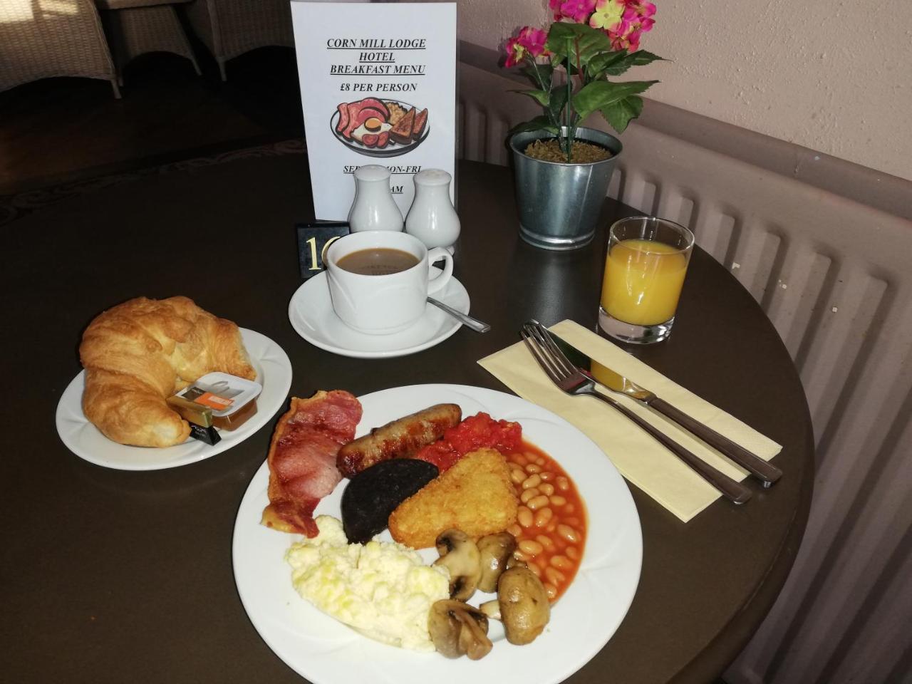Corn Mill Lodge Hotel Leeds  Esterno foto